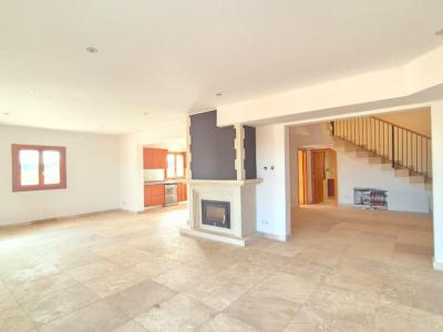 Finca rústica de nueva construcción con vistas a la Serra de Tramuntana – Inca