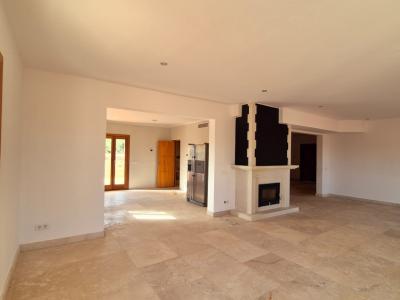 Finca rústica de nueva construcción con vistas a la Serra de Tramuntana – Inca