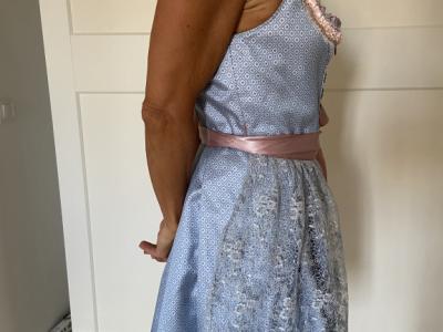 Neu KRÜGER Dirndl Größe 42 Tracht Stickerei