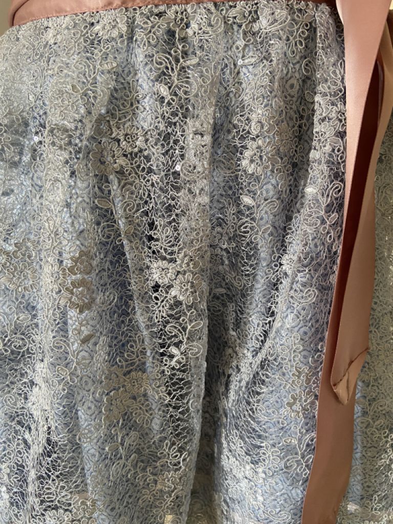 Neu KRÜGER Dirndl Größe 42 Tracht Stickerei