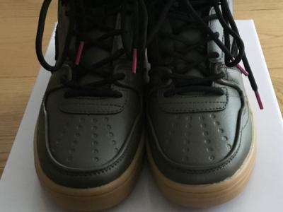 ¡NUEVO! Zapatillas FILA altas originales de piel, Talla 39, Caqui ¡NUEVO!