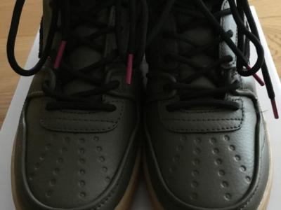 ¡NUEVO! Zapatillas FILA altas originales de piel, Talla 39, Caqui ¡NUEVO!