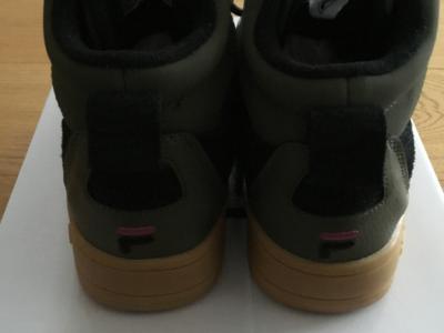 ¡NUEVO! Zapatillas FILA altas originales de piel, Talla 39, Caqui ¡NUEVO!