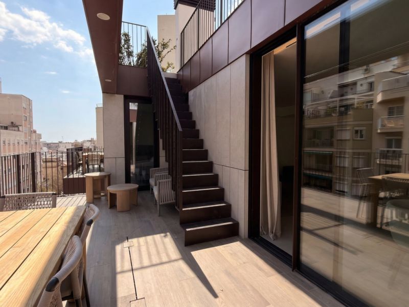 Ático de obra nueva en Santa Catalina