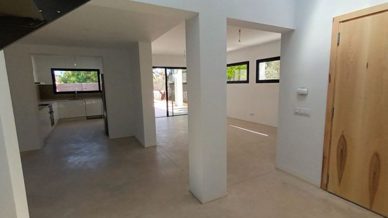 Chalet de nueva construcción con todas las comodidades y piscina en Cala Santanyí -- CH 21