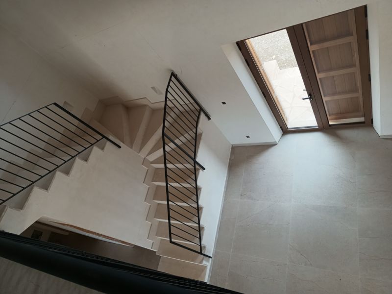 Neubaufinca auf 2 Etagen mit allen Extras zwischen LLombards und Leuchtturm S Salines -- F 13 VK