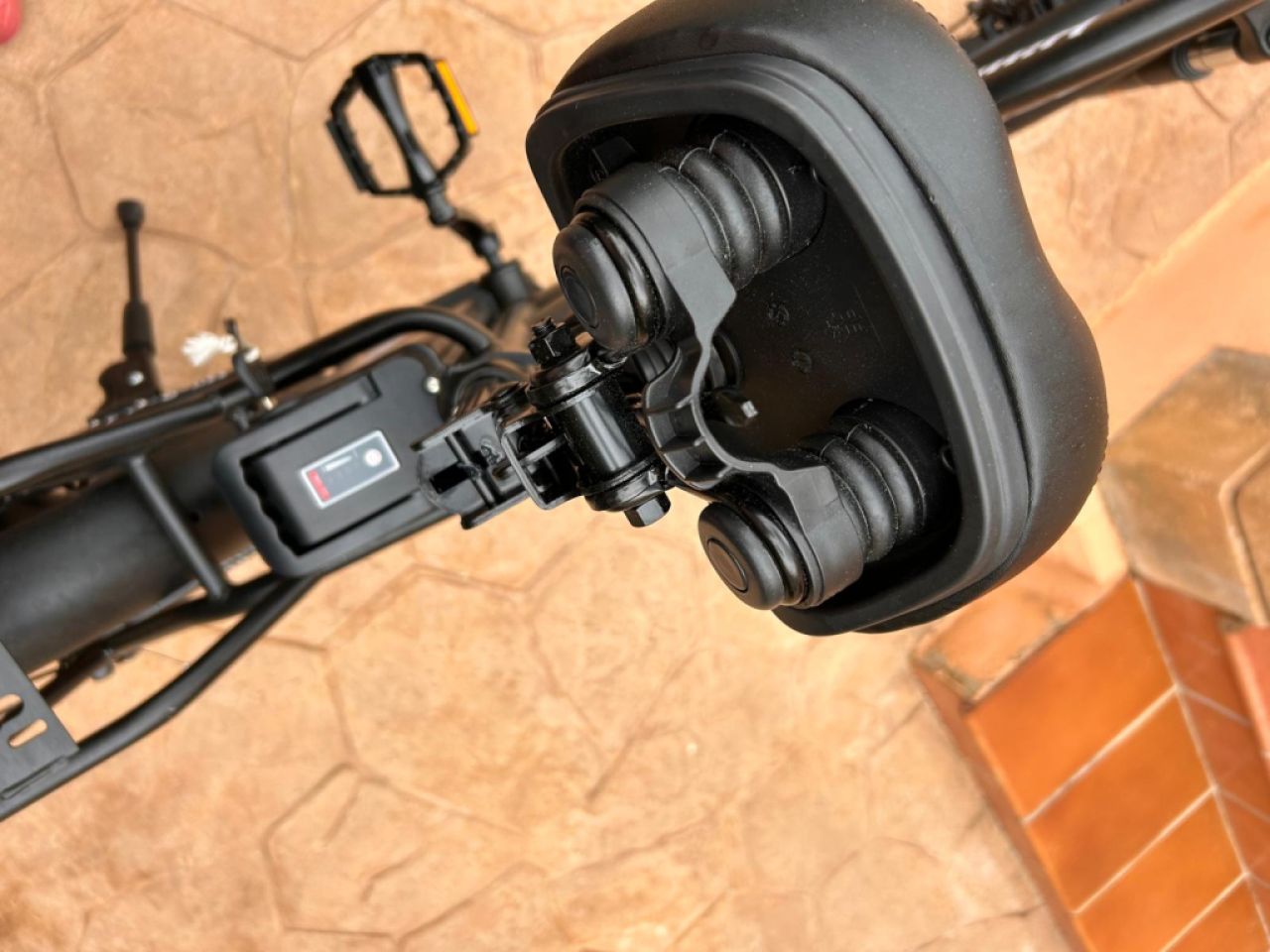 Neues Hillmiles  E-Bike Klapprad 20 Zoll Fatbike mit 36V 13 AH Akku 250W 7 Gang  NEU