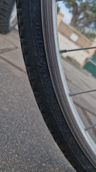 Bicicleta de mujer casi nueva 26 pulgadas