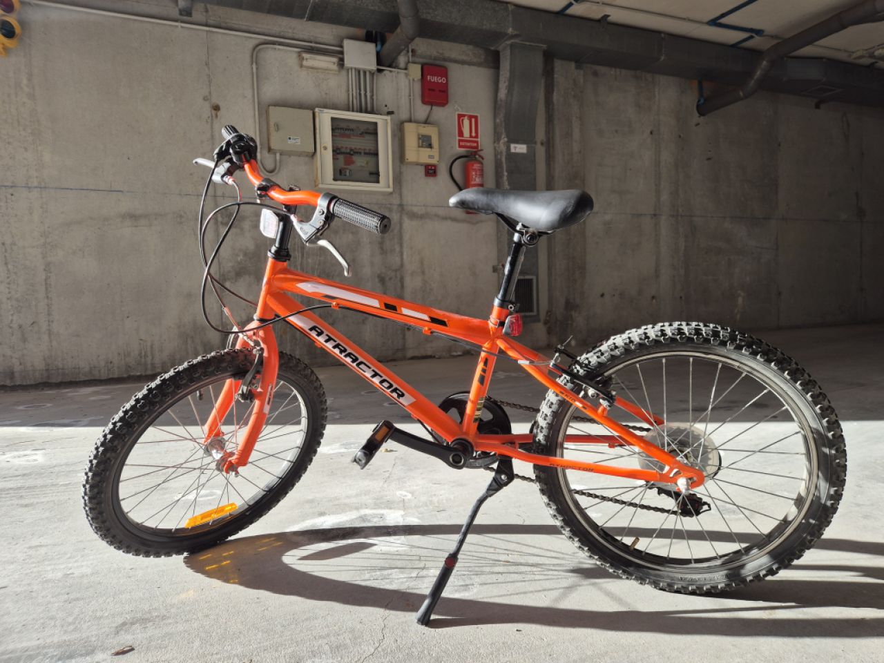 Neuwertiges Kinderfahrrad 18 zoll