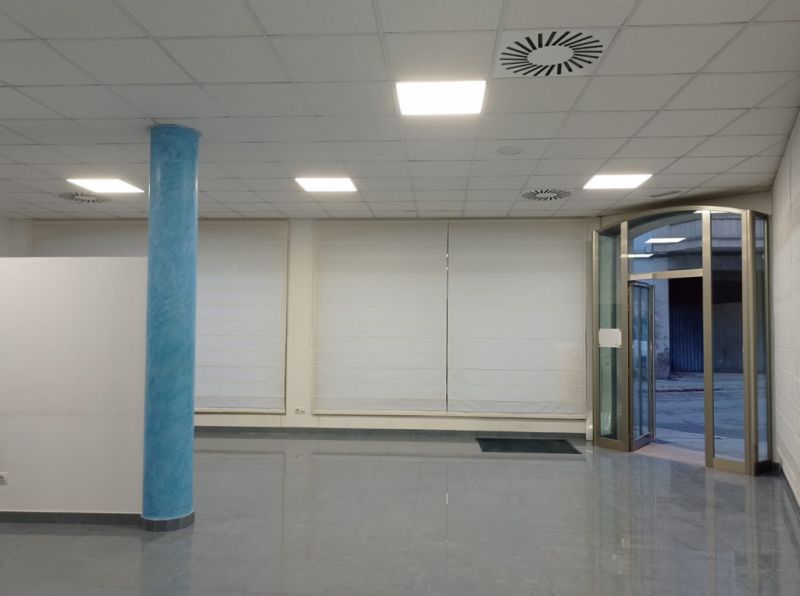 Neuwertiges und helles Ladenlokal im Zentrum von Felanitx --- L 11 CM