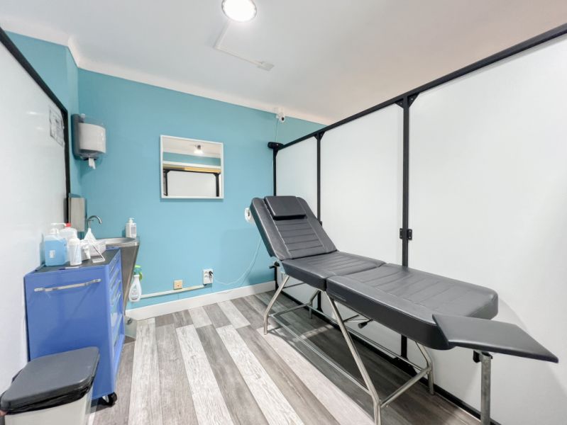 Niederlassung in Transfer in Avenida d'en Fernando Tarragó, 39-Ref. Baes-7007