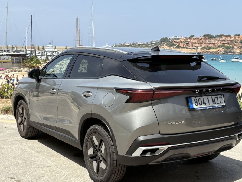 Omoda 5 original erst 5.000KM Standort Mallorca