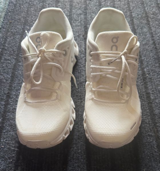 ON Running Laufschuhe