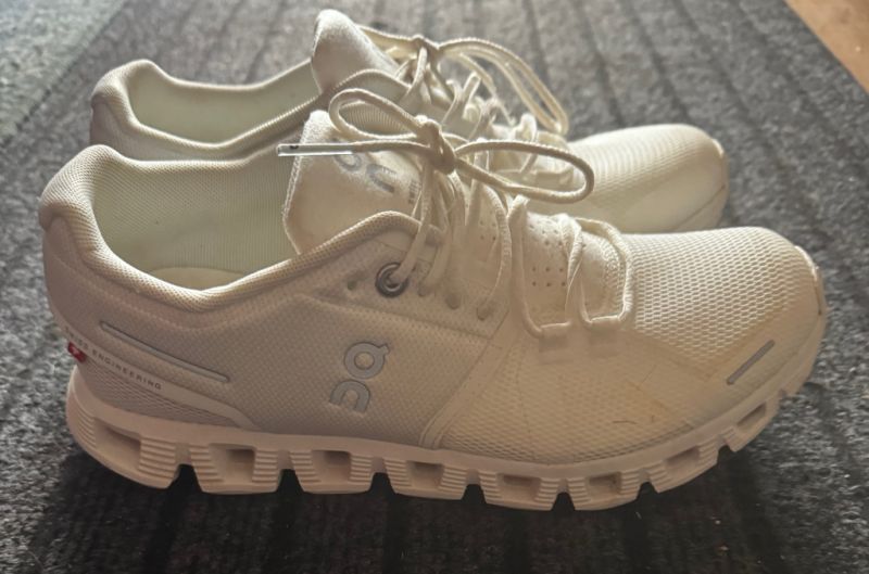 ON Running Laufschuhe