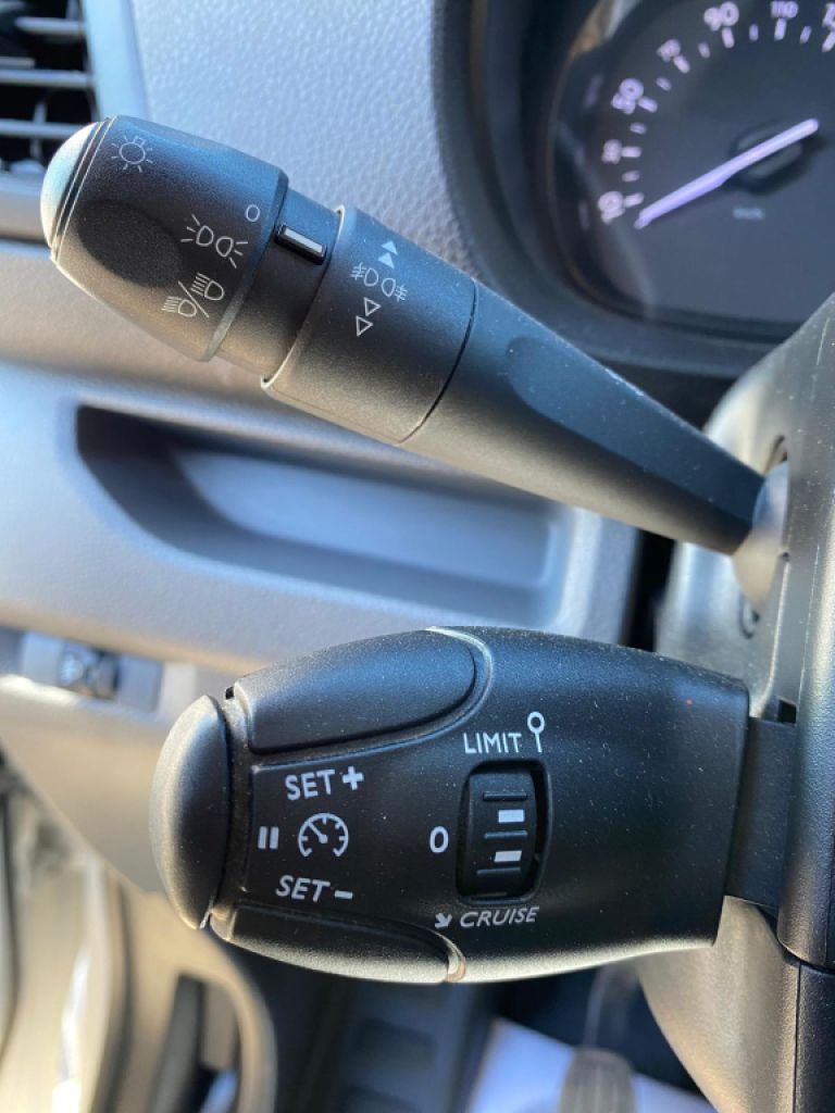 Opel Vivaro Combi 1.5Bhdi 120Cv 4p