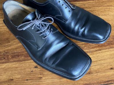 Original Louis Vuitton Shoe