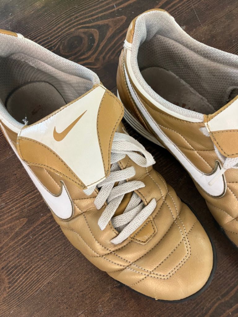 Zapatilla original NIKE talla 42