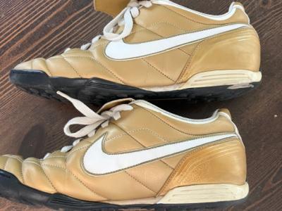 Zapatilla original NIKE talla 42