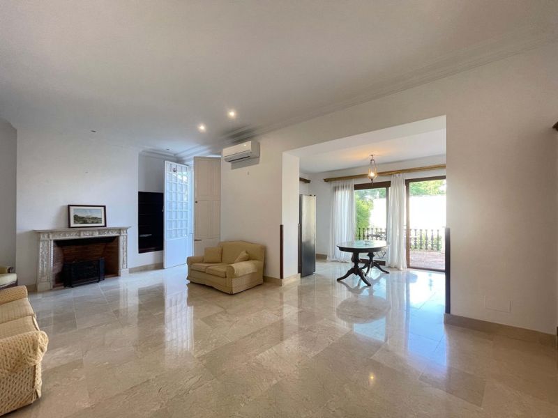 PALMA - Repräsentative große Wohnung 195 qm mit Garten 160 qm , Terrassen 50 qm im Herzen von Palma.