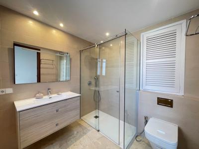 PALMA - Repräsentative große Wohnung 195 qm mit Garten 160 qm , Terrassen 50 qm im Herzen von Palma.