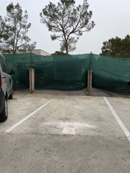 Parking space in Paguera near the boulevard for rent from April 15 to October 31