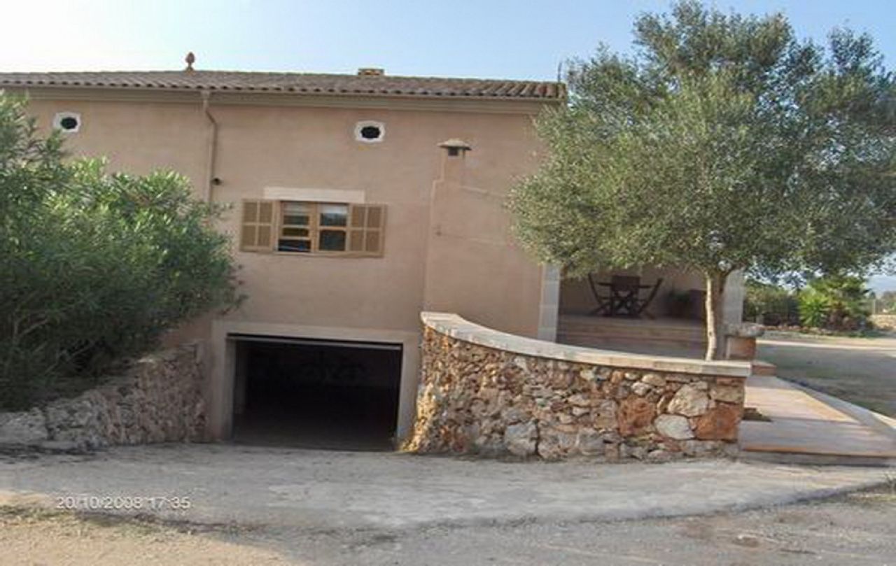 Ground-floor finca with AC; pool and beautiful view -- Santanyi - Campos -- F 152