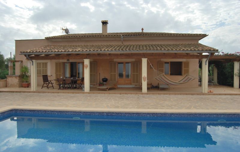 Ground-floor finca with AC; pool and beautiful view -- Santanyi - Campos -- F 152