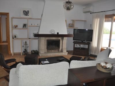 Ground-floor finca with AC; pool and beautiful view -- Santanyi - Campos -- F 152