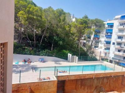 Ático en Santa Ponsa con amplia terraza y vistas a toda la bahía