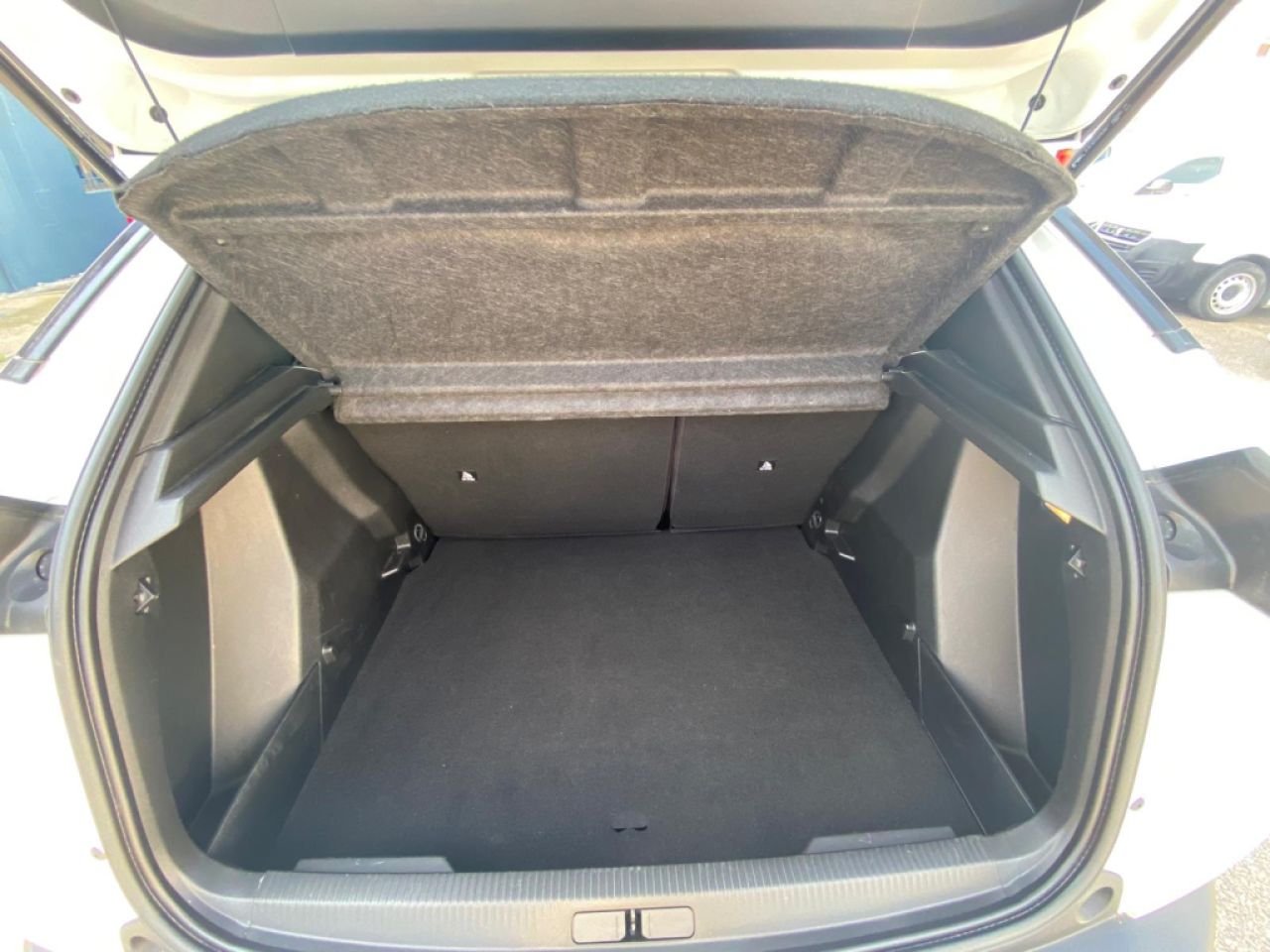 Peugeot 2008 Active 1.2 100Cv 5p