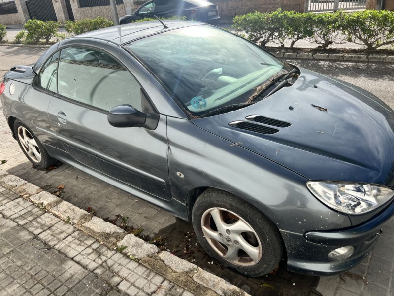 Peugeot 206 CC cabrio zum Ausschlachten