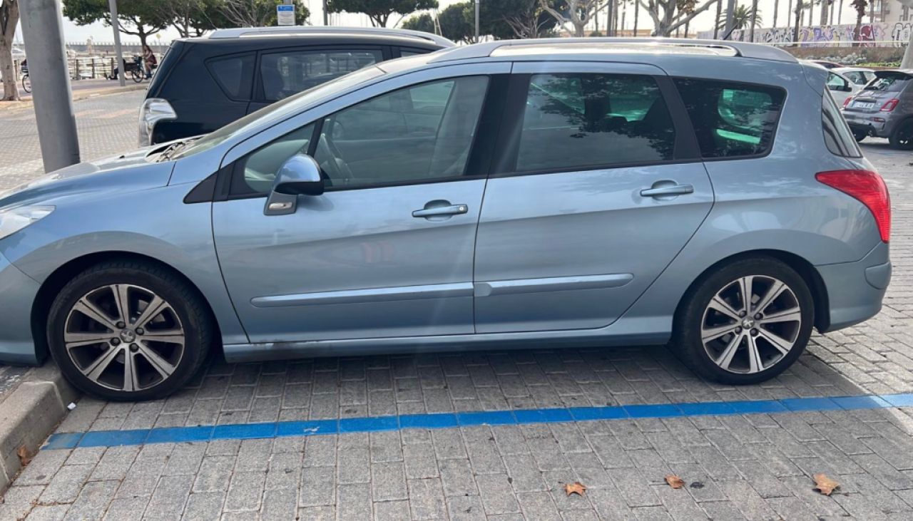 Peugeot 308 Diesel Automatik, Bj 2012