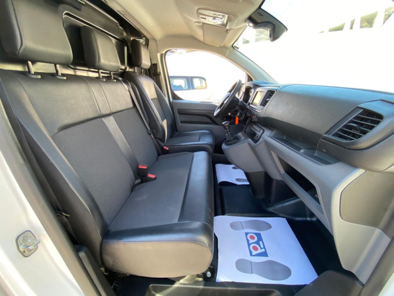 Peugeot Expert Premium 1.5 BHDi 102 CV Fg 4p