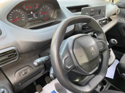 Peugeot Rifter Standard 1.5 Blue Hdi 102Cv