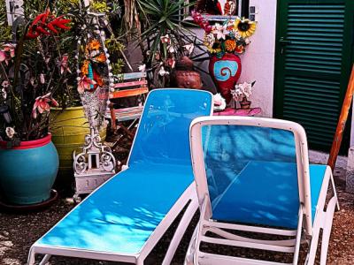 Pflegeleichte Sonnenliegen von Nardy/Italy