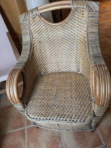 Pharaoh's chair