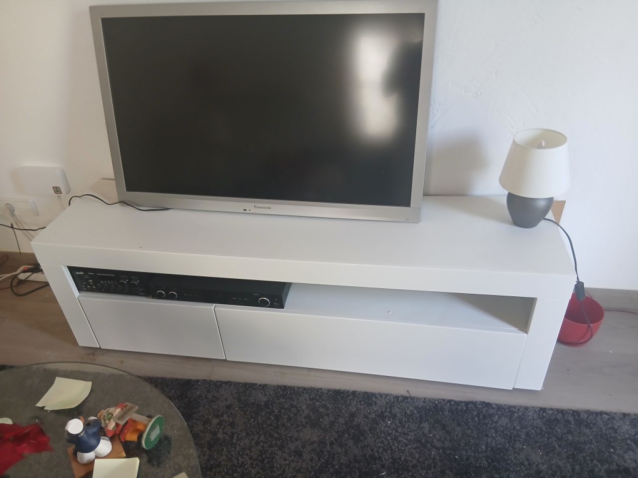 Mueble para equipo de sonido blanco alto brillo