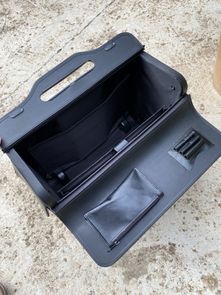 Maleta de piloto, equipaje de mano