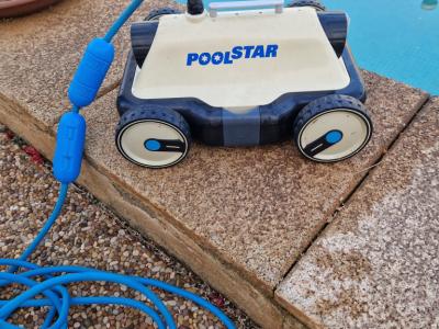 Robot de piscina para piscina de hasta 18m2