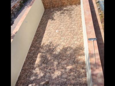 Rehabilitación de piscinas: nuevos azulejos, liner de piscina o recubrimiento