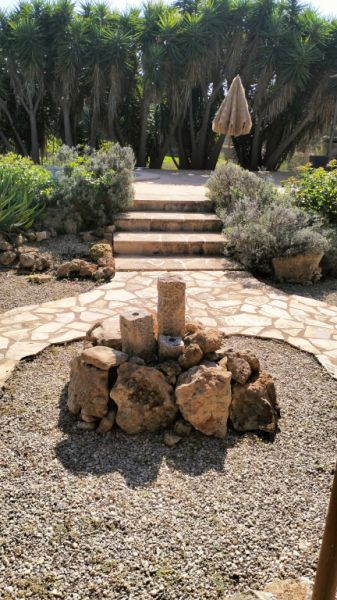 PORRERES: Encantadora propiedad rural con licencia de alquiler vacacional (ETV), pozo y viñas