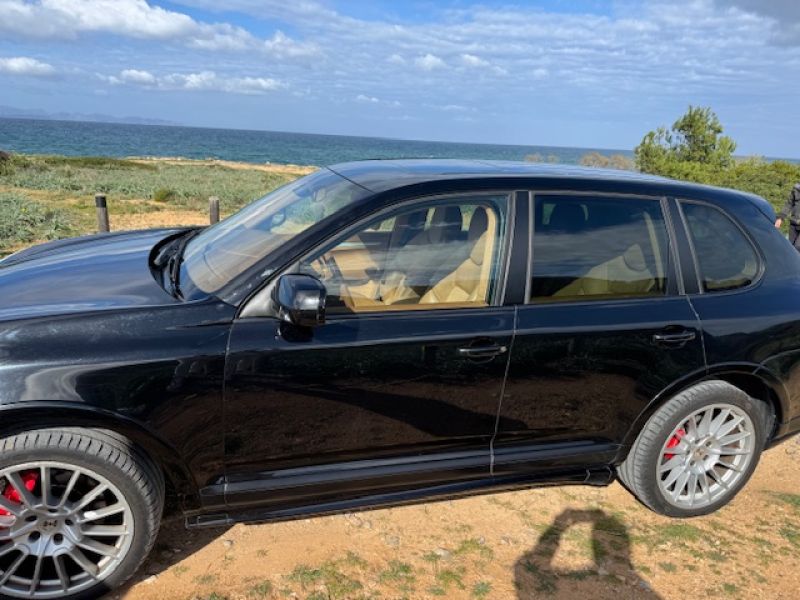 Porsche Cayenne GTS