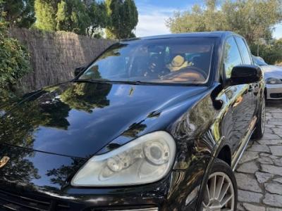 Porsche Cayenne GTS