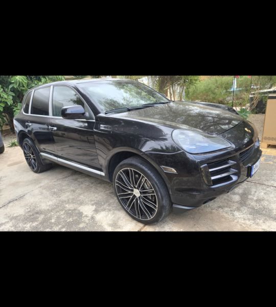 Porsche Cayenne S 4.8 matrícula alemana