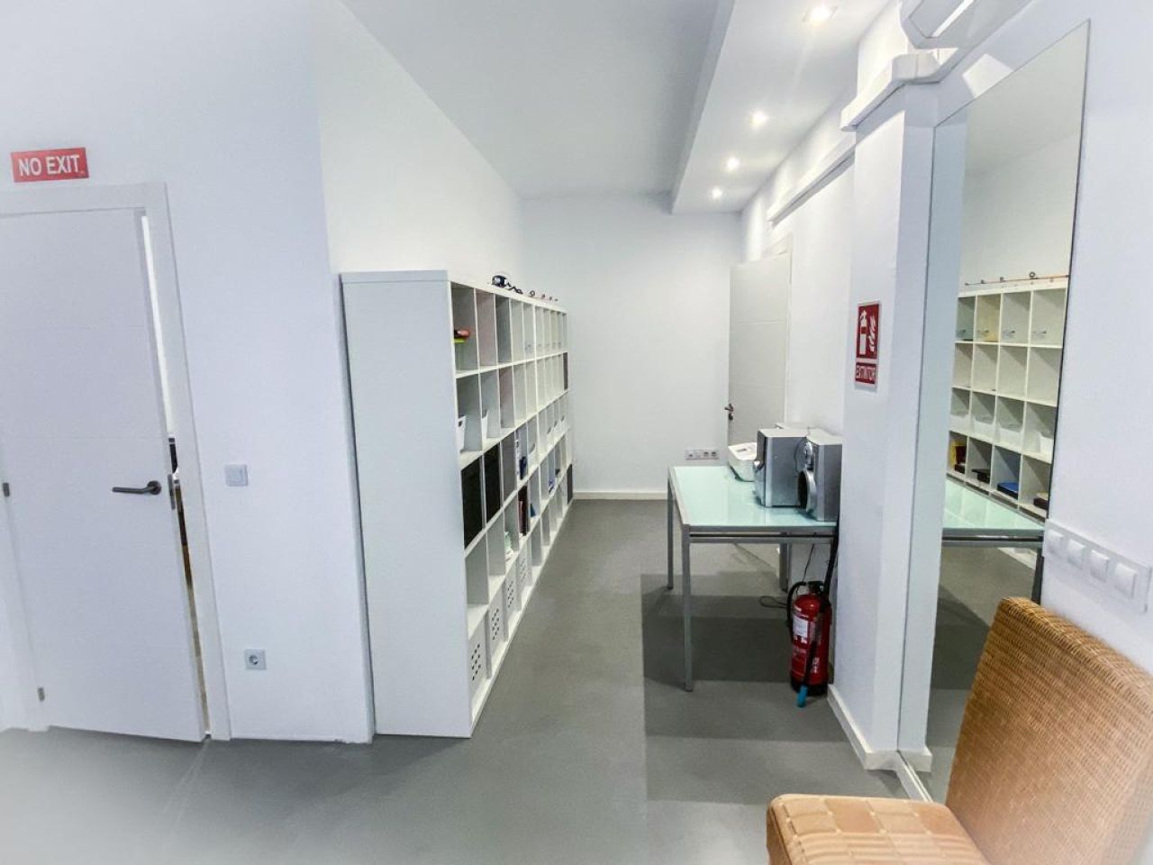 Puerto Andratx. Oficina en venta/ privada