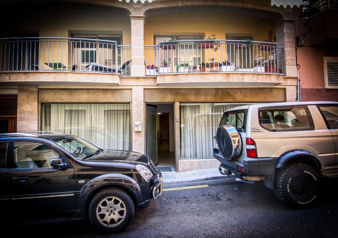 Puerto Andratx. Oficina en venta/ privada