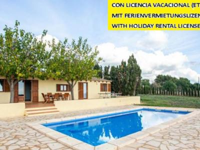 PORTOCRISTO: Finca rural cuidada con licencia de alquiler vacacional para 8 personas (solo venta)