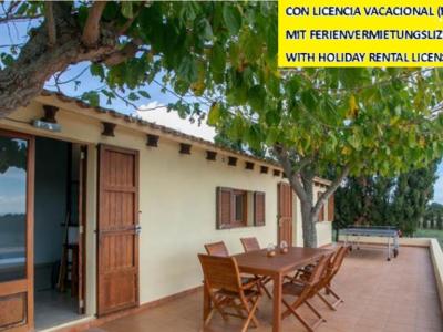 PORTOCRISTO: Finca rural cuidada con licencia de alquiler vacacional para 8 personas (solo venta)