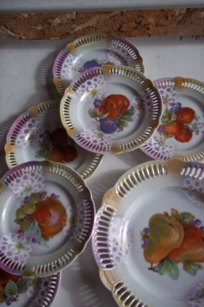 Platos porcelana.