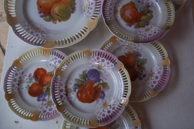 Platos porcelana.